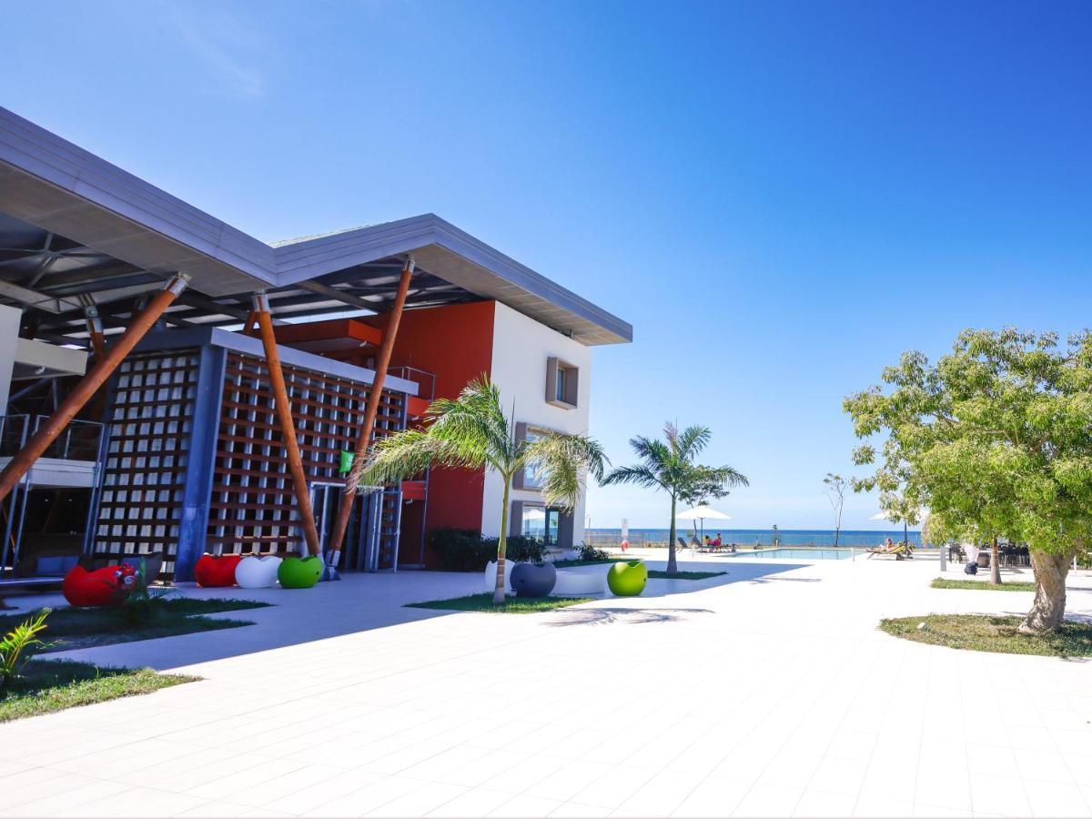 Ibis Styles Mayotte Aéroport Pamandzi Exterior foto